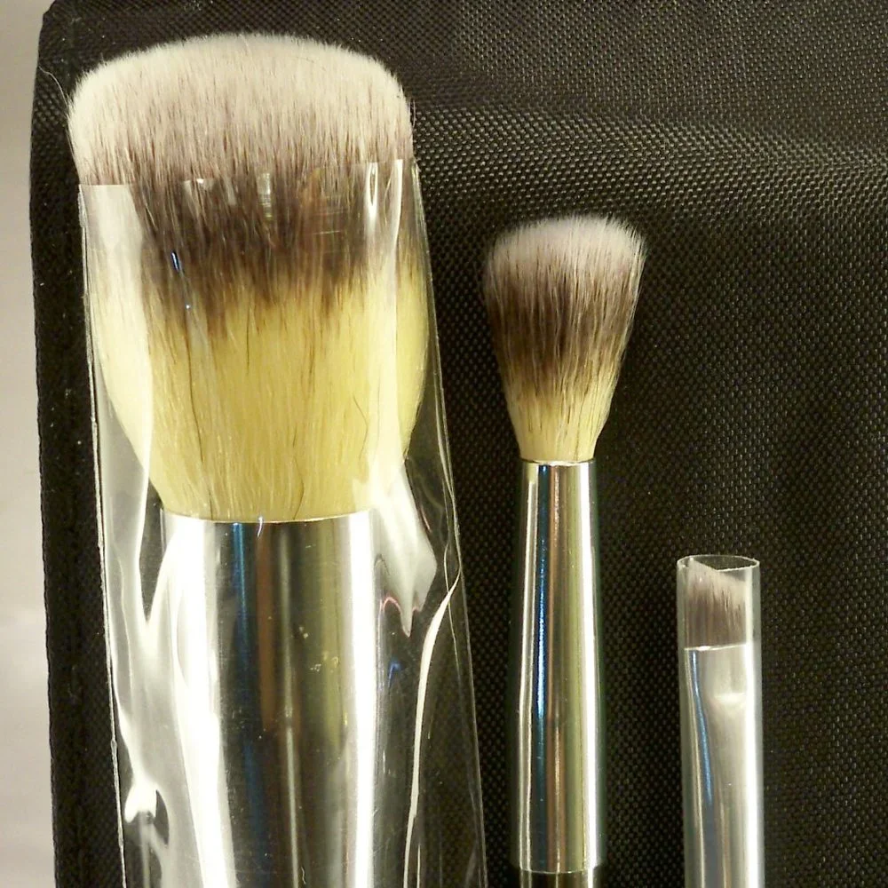 New IT Cosmetics 6 Brush Set By Jamie Kern Innovative Technology Cosmetics